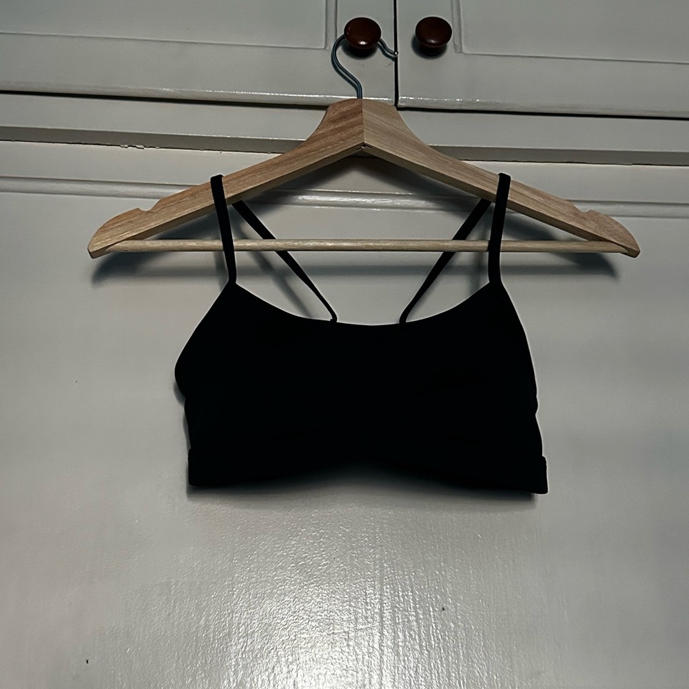 (NWOT) Alo Yoga Airlift Intrigue Bra, Color Black, Size Women’s XS